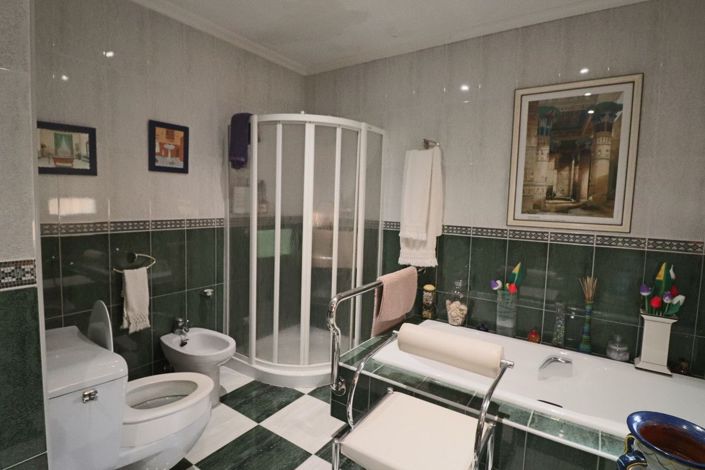 Image No.27-Villa de 6 chambres à vendre à La Nucía