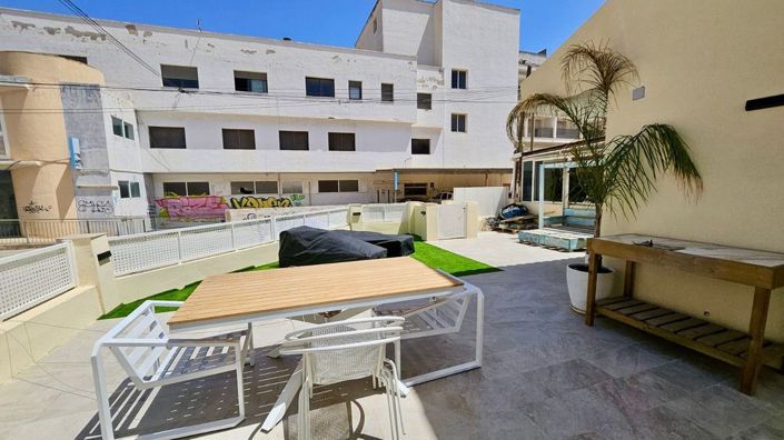 Image No.11-3 Bed Villa for sale