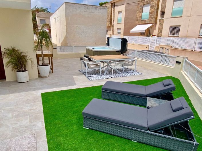Image No.12-3 Bed Villa for sale