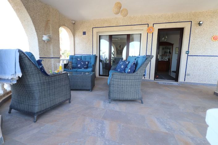 Image No.48-5 Bed Villa for sale