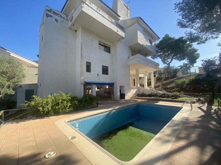 Image No.23-5 Bed House for sale
