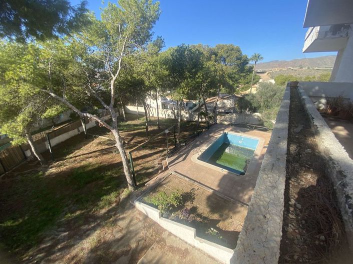 Image No.28-5 Bed House for sale