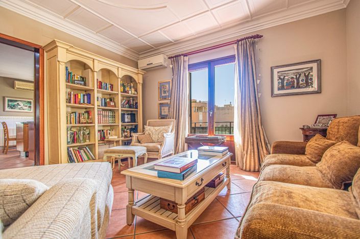 Image No.16-4 Bed Property for sale