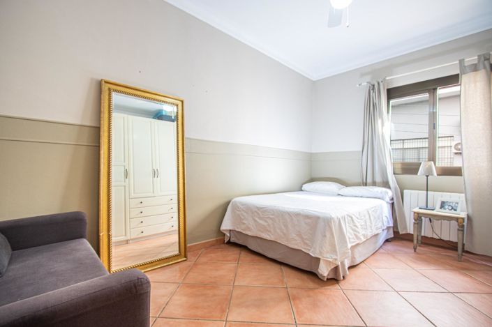 Image No.39-4 Bed Property for sale