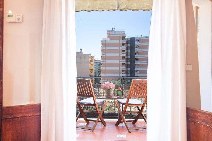 Image No.5-4 Bed Property for sale