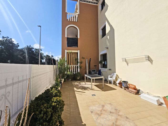 Image No.22-2 Bed Apartment for sale