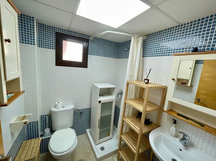 Image No.25-2 Bed Apartment for sale