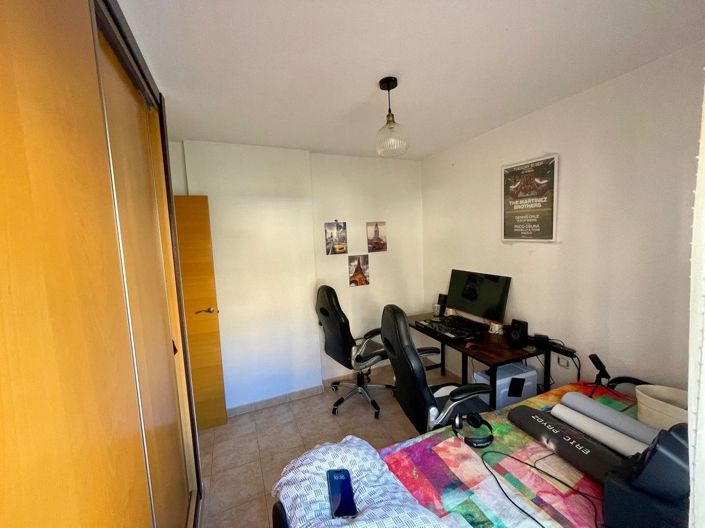 Image No.32-2 Bed Apartment for sale