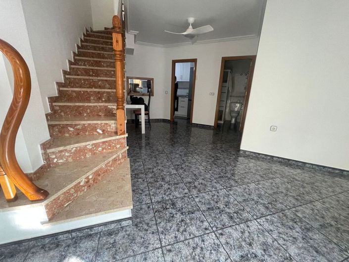 Image No.10-4 Bed Villa for sale