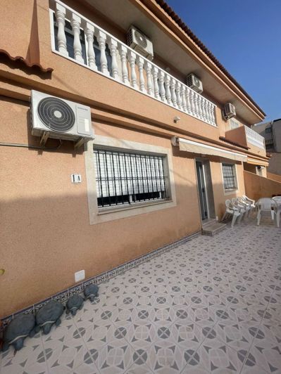 Image No.12-4 Bed Villa for sale