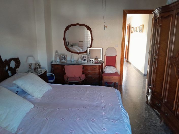 Image No.12-4 Bed Apartment for sale