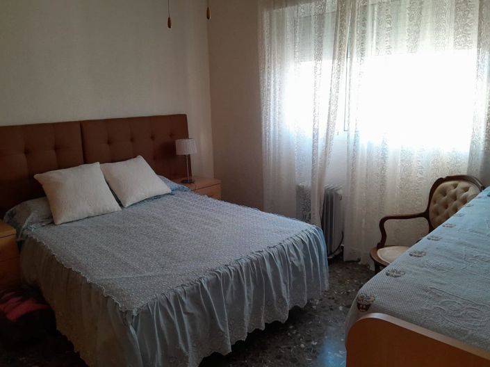 Image No.16-4 Bed Apartment for sale