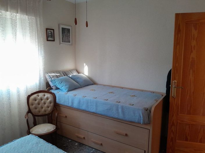 Image No.20-4 Bed Apartment for sale