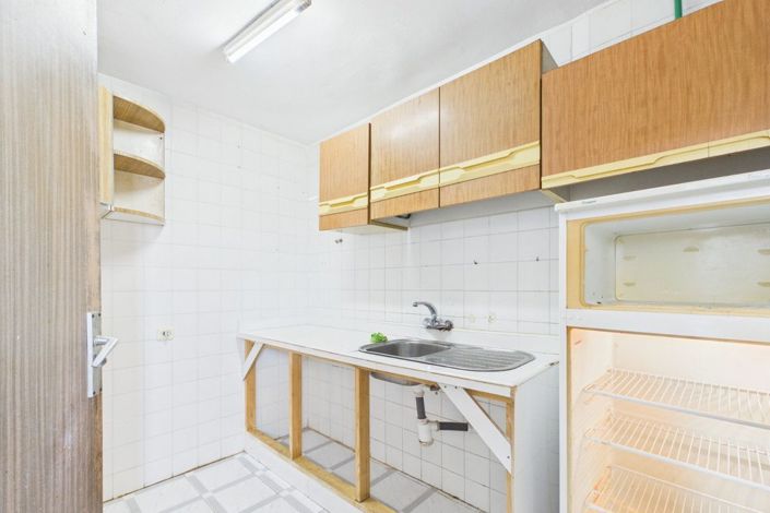 Image No.18-3 Bed Apartment for sale