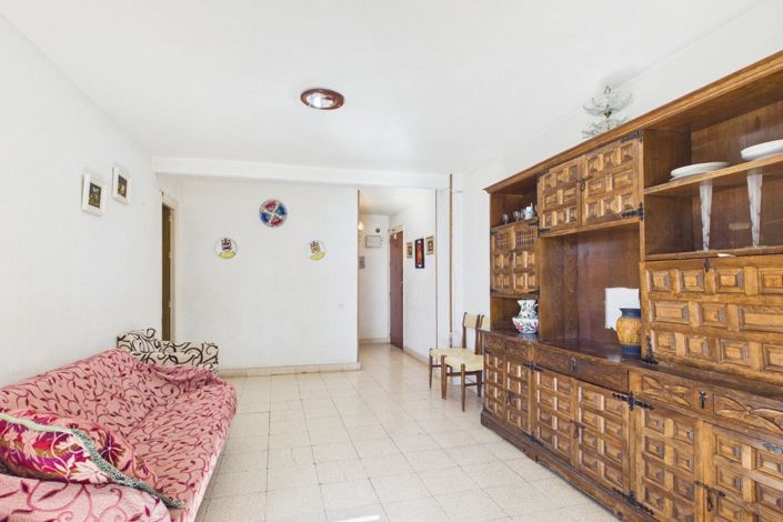 Image No.21-3 Bed Apartment for sale