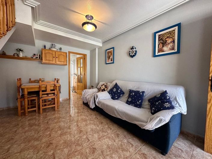 Image No.22-2 Bed House for sale