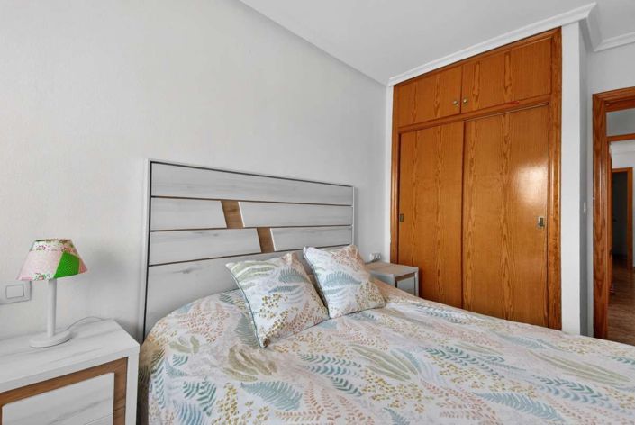 Image No.15-2 Bed Apartment for sale