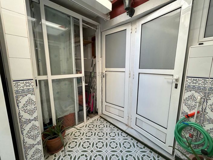 Image No.38-2 Bed Apartment for sale