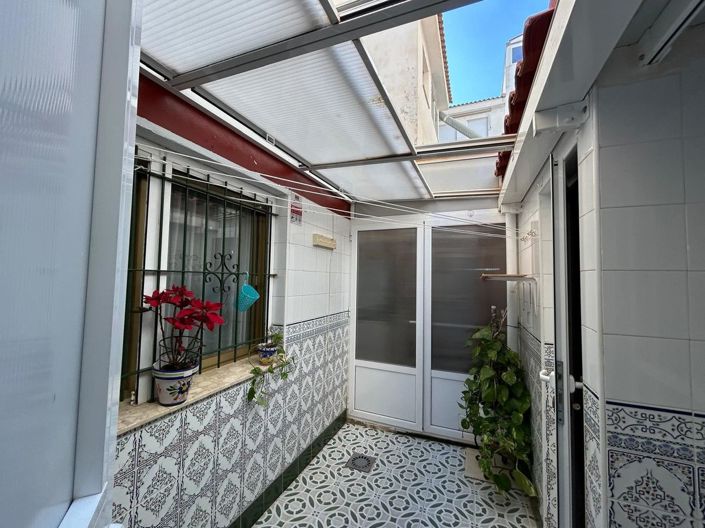 Image No.42-2 Bed Apartment for sale
