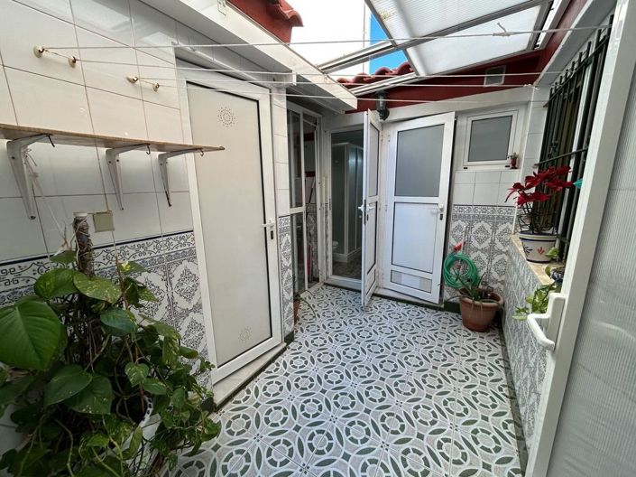 Image No.43-2 Bed Apartment for sale