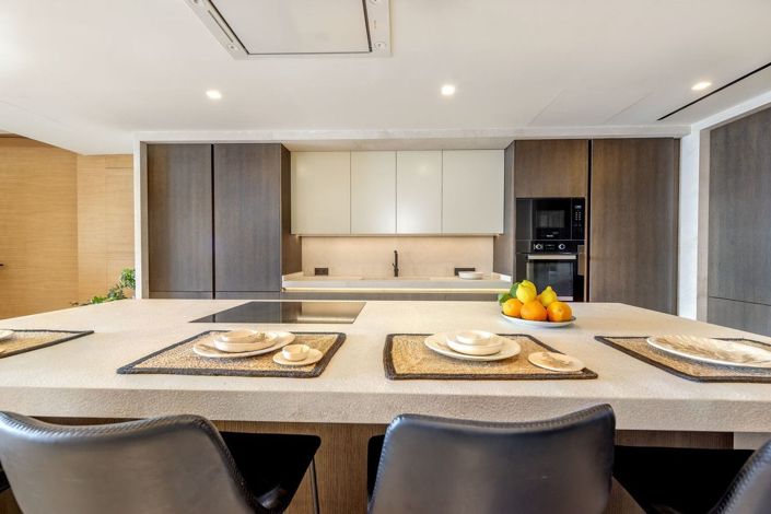 Image No.11-4 Bed Apartment for sale