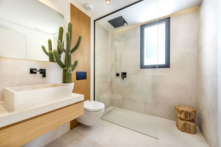 Image No.2-4 Bed Apartment for sale
