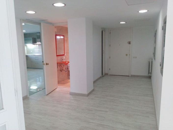 Image No.16-4 Bed Apartment for sale