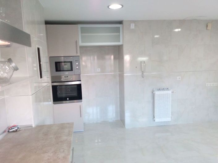 Image No.18-4 Bed Apartment for sale