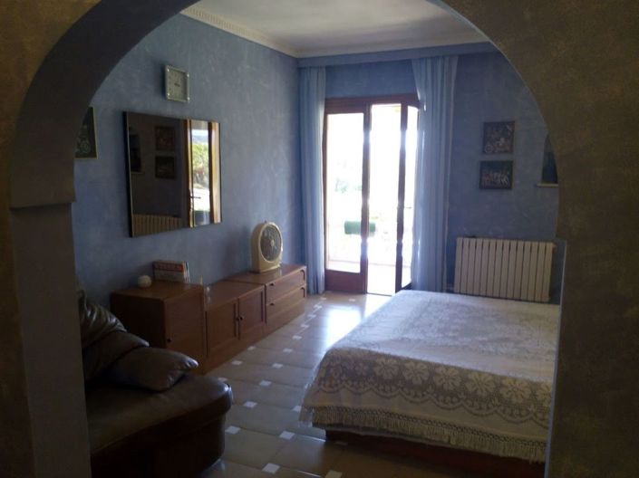 Image No.18-5 Bed Villa for sale