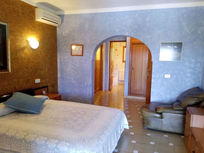 Image No.19-5 Bed Villa for sale