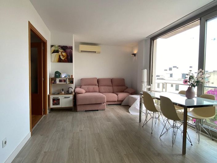Image No.12-2 Bed Apartment for sale