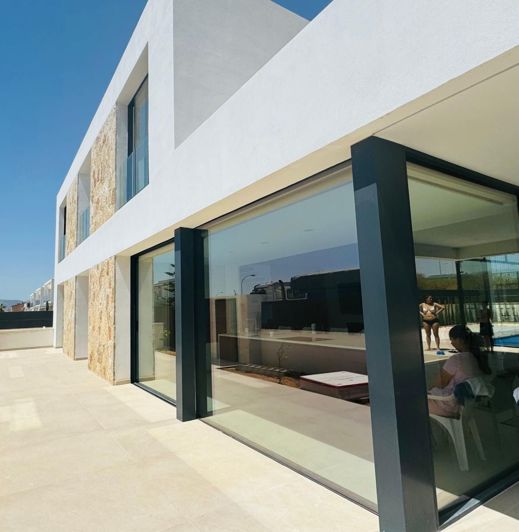 Image No.10-4 Bed Villa for sale