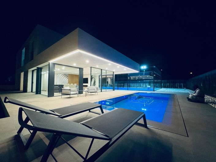 Image No.21-4 Bed Villa for sale