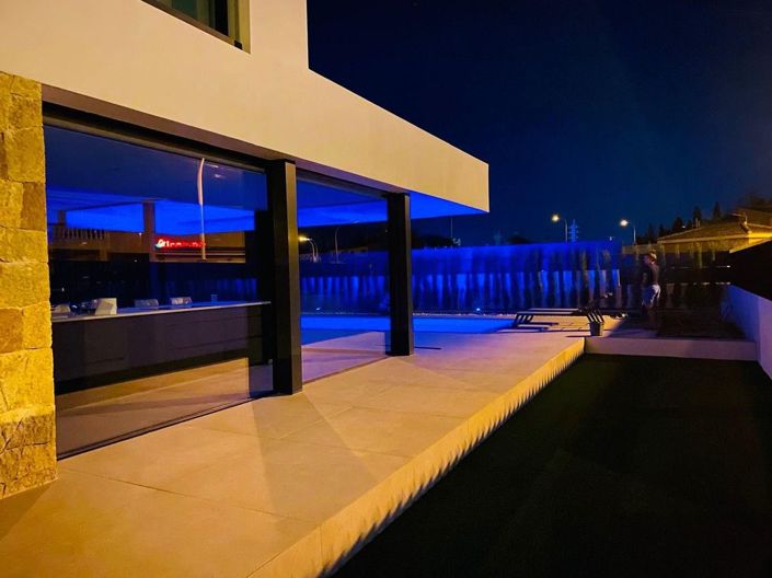 Image No.28-4 Bed Villa for sale