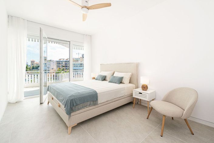 Image No.20-3 Bed Apartment for sale