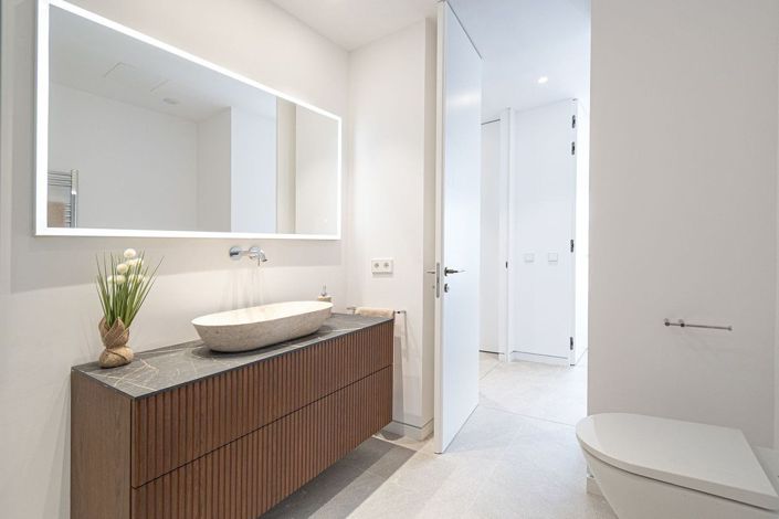 Image No.39-3 Bed Apartment for sale