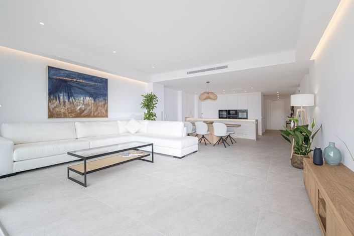 Image No.9-3 Bed Apartment for sale
