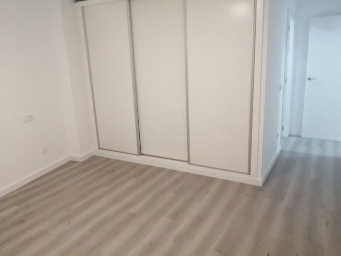 Image No.13-3 Bed Apartment for sale