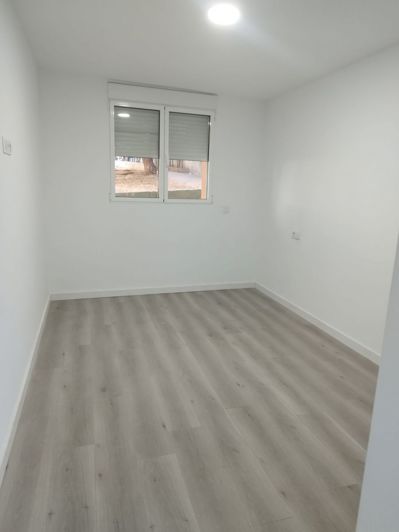 Image No.15-3 Bed Apartment for sale