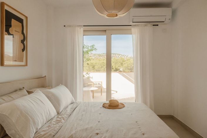 Image No.17-3 Bed Apartment for sale
