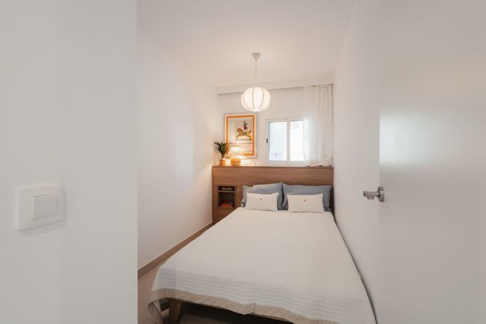 Image No.21-3 Bed Apartment for sale
