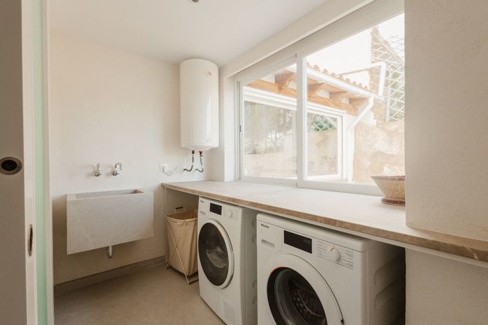 Image No.31-3 Bed Apartment for sale