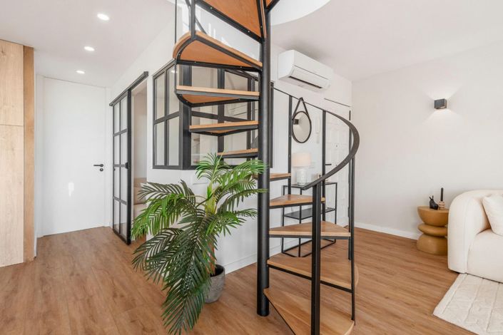 Image No.12-2 Bed Apartment for sale