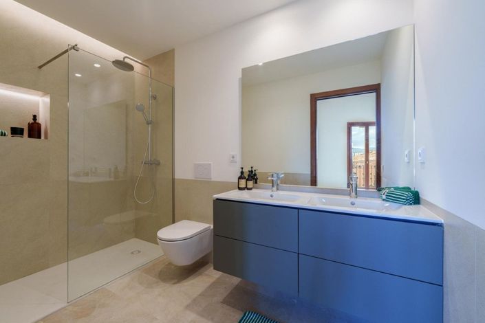 Image No.13-3 Bed Apartment for sale