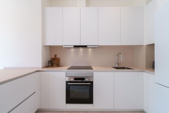 Image No.17-3 Bed Apartment for sale