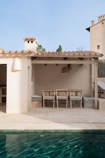 Image No.13-6 Bed House for sale