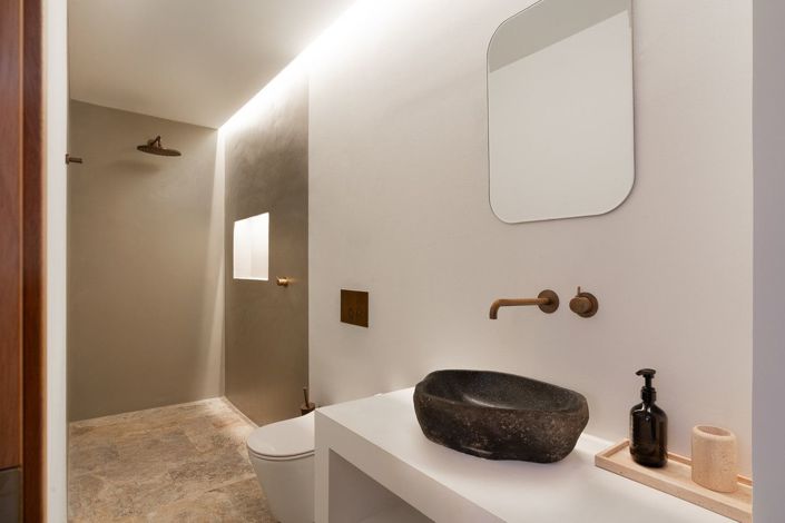 Image No.21-6 Bed House for sale