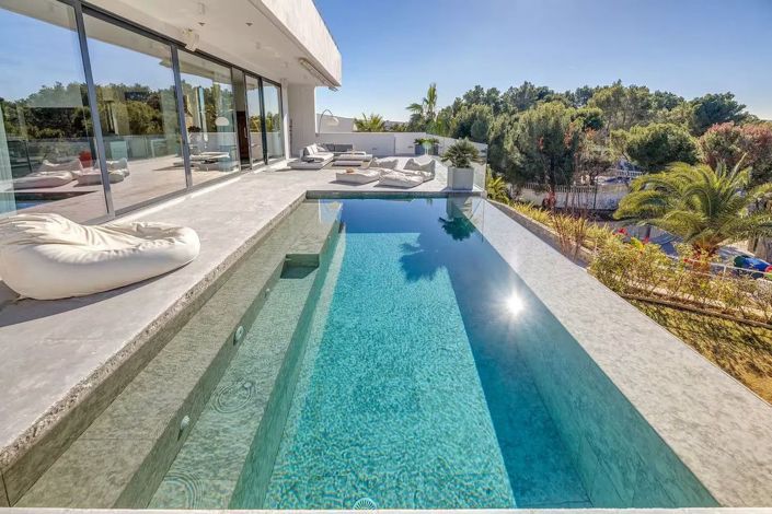 Image No.4-5 Bed Villa for sale