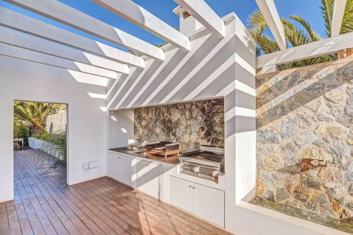 Image No.6-5 Bed Villa for sale