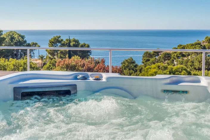Image No.7-5 Bed Villa for sale